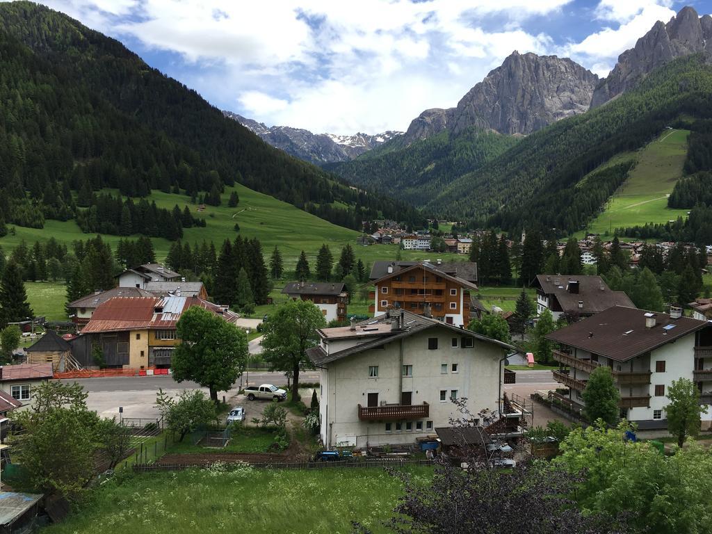 Appartamento Ciasa Sot Croze Pozza di Fassa Esterno foto